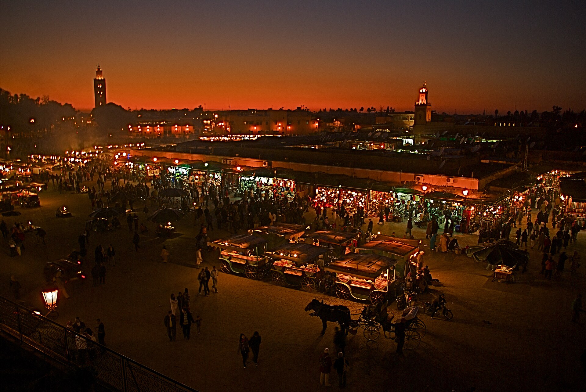 Jemaa el-Fnaa square in Marrakech at dusk